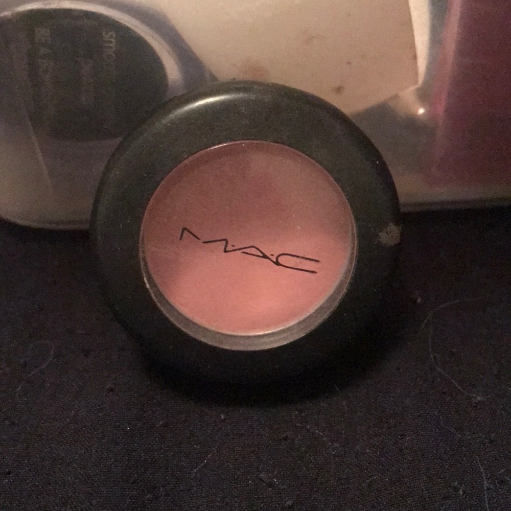 MAC eyeshadow